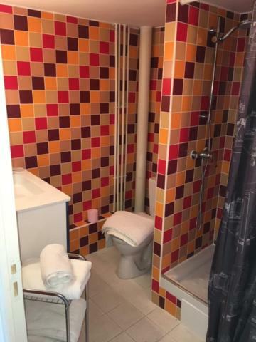 Hotel Hovi De La Mairie オーベルヴィリエ エクステリア 写真