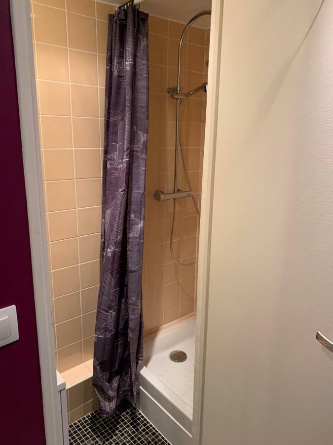 Hotel Hovi De La Mairie オーベルヴィリエ エクステリア 写真